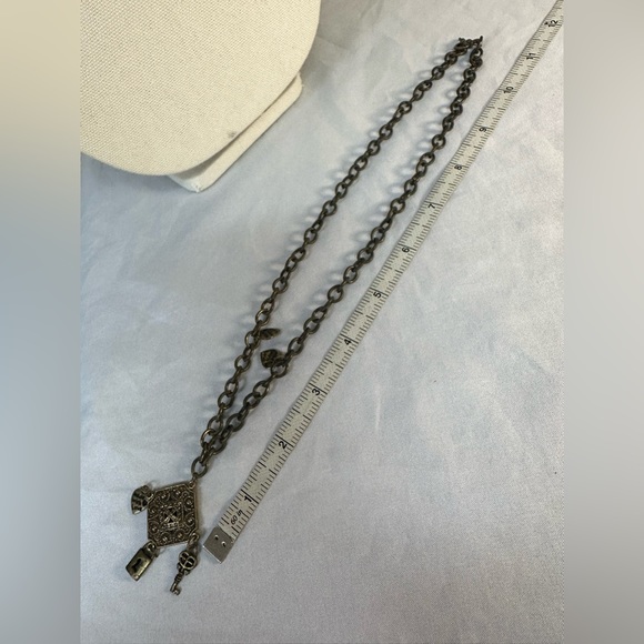 Made with Love charm toggle necklace - Picture 4 of 5